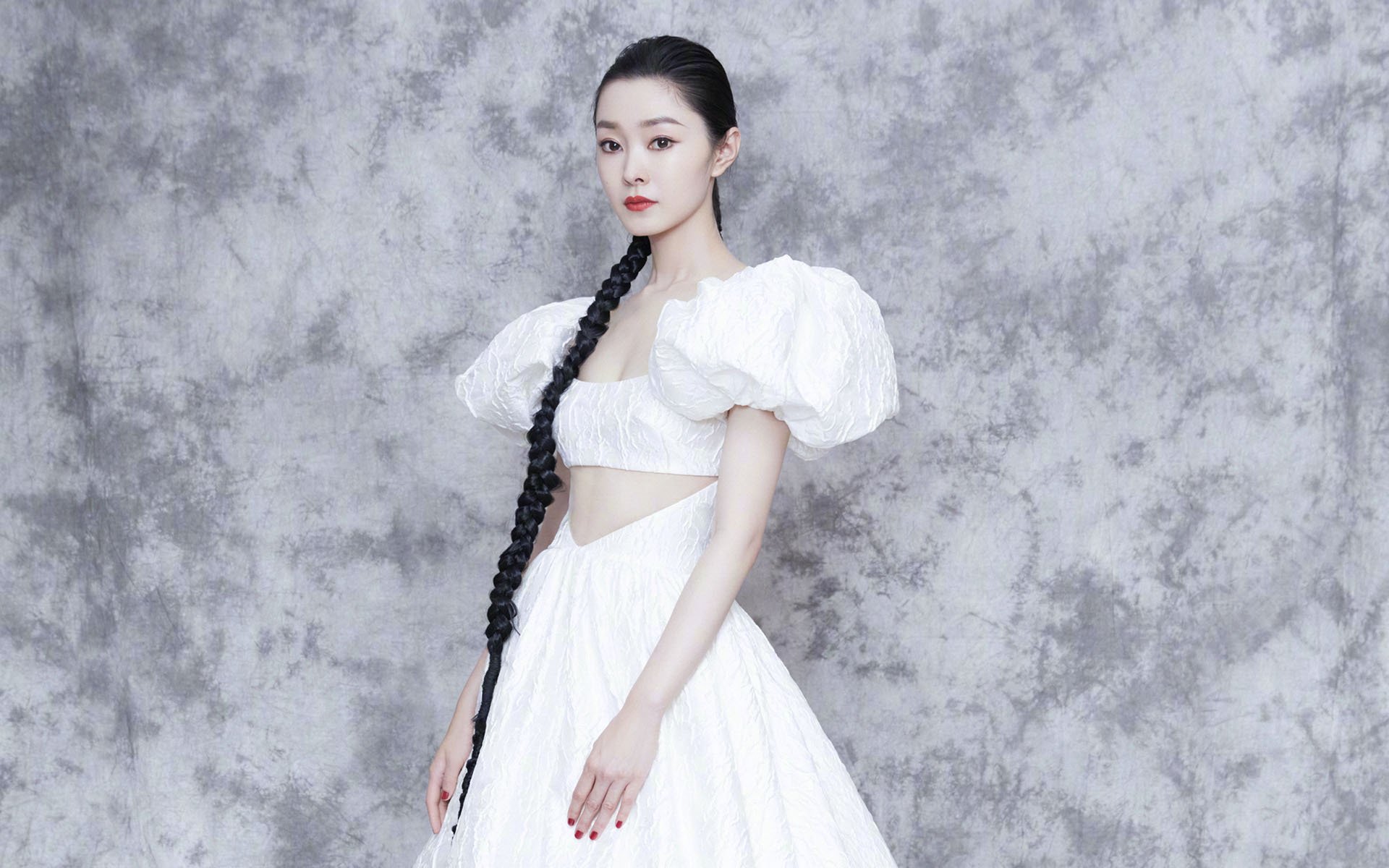 意甲巅峰对决,贝林厄姆一剑封喉定义巨星价值