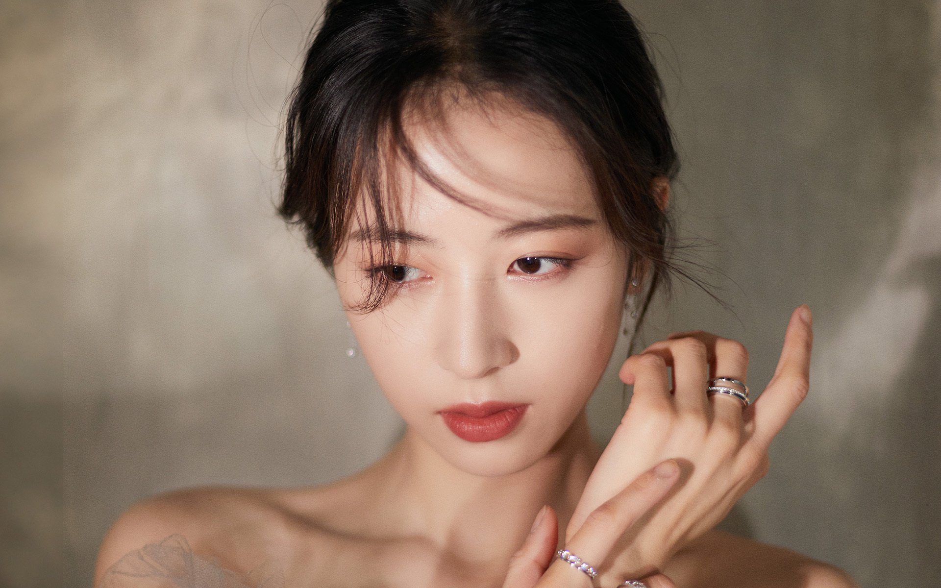 掌控赛场与横扫对手，拉文的统治力与广厦的团队碾压