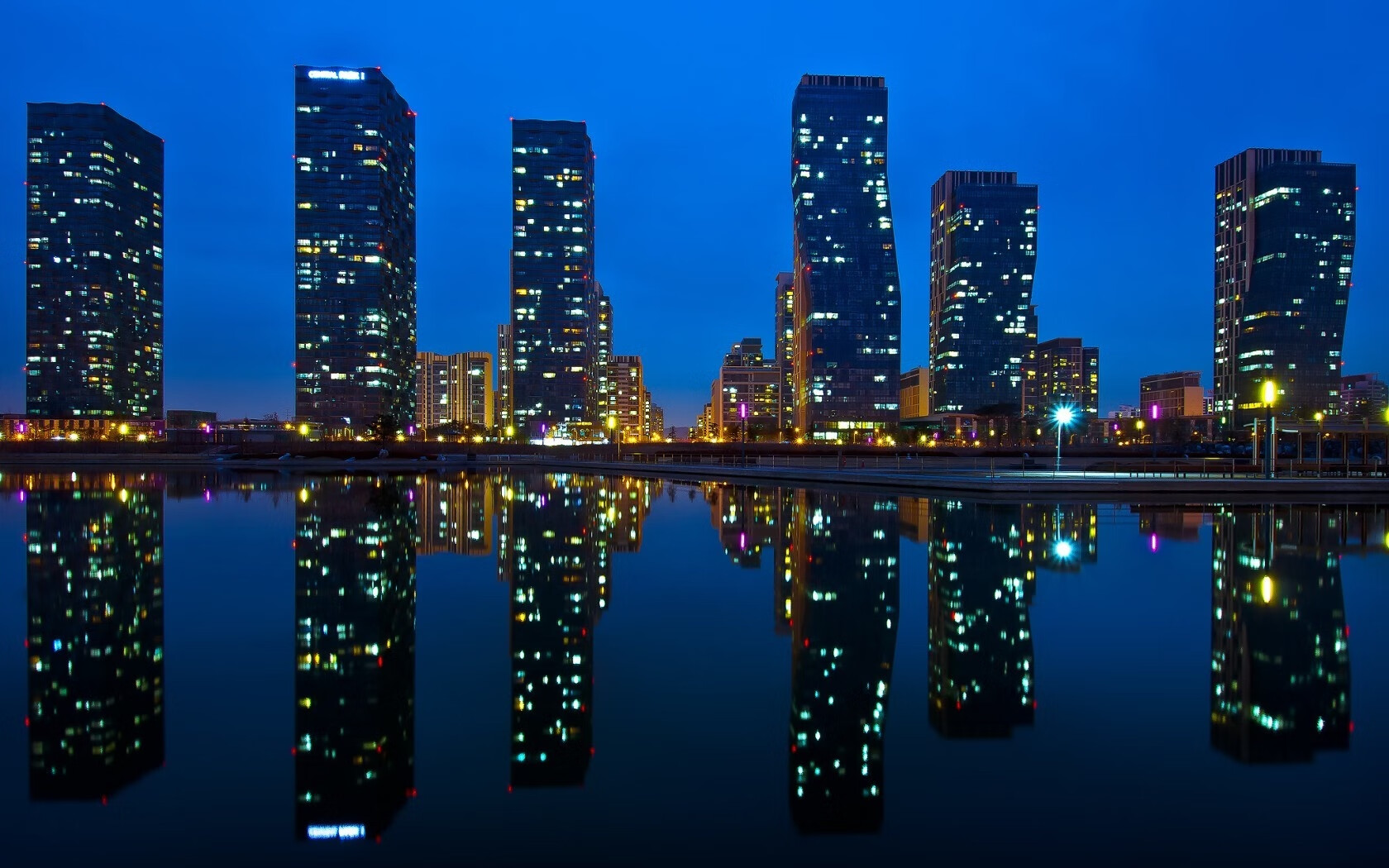 毕尔巴鄂一波流击沉西班牙战舰，赖斯表现铸就中场教科书